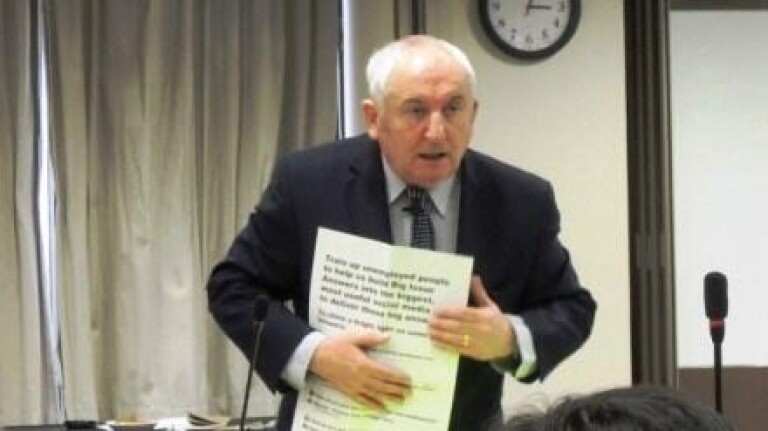 无家者如何自食其力:The Big Issue杂志的经验